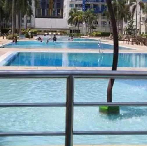 Sea Residences Manila 5* Manila